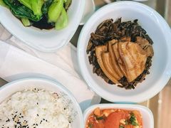 -老乡鸡(火车站友谊商场店)