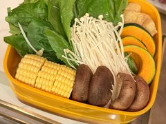 蔬菌拼多多-润园四季椰子鸡火锅(欢乐海岸店)