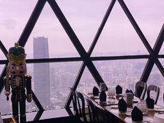 东方明珠旋转餐厅-东方明珠·空中旋转餐厅
