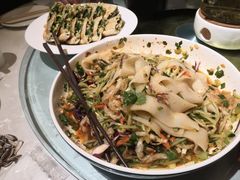 -塞香府美食东门店