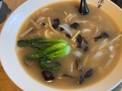 -漆黑觉米粉(三里屯店)