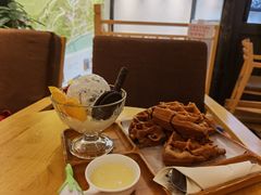 -猫的天空之城概念书店(杭州南宋御街店)