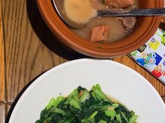 -黄泥岗·地道湖北菜(奥特莱斯店)