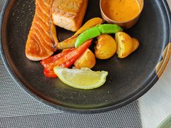 -璟象酒店-爱丽坊景观餐厅