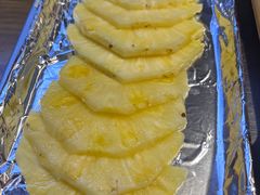 烤凤梨-在老街·淮安大排档·甜麻干煸龙虾·烧烤(河下古镇店)