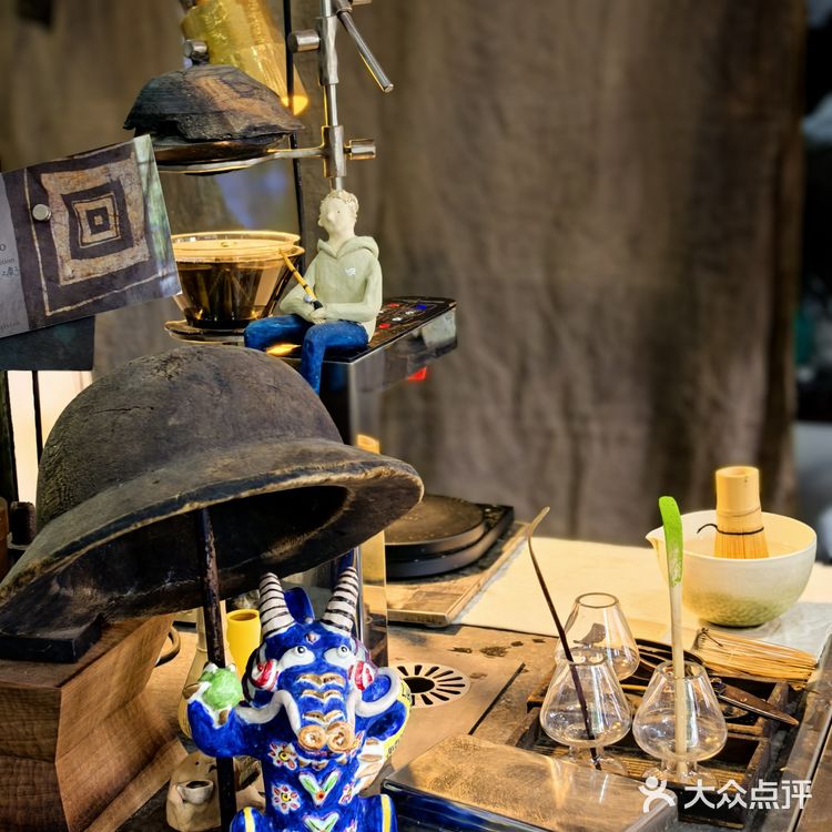 环境有意思的咖啡馆，抹茶拿铁好看