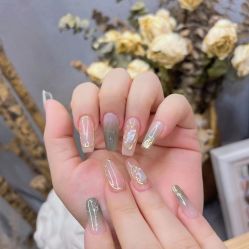 -兔兔妹款式美甲美睫