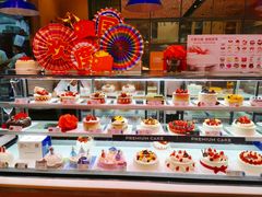面包甜点陈列柜-巴黎贝甜(大宁国际商业广场店)