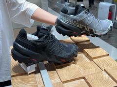 -SALOMON萨洛蒙(北京王府中环店)