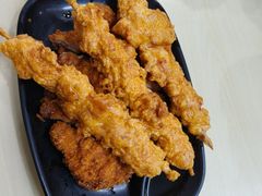 -莱莱小笼·乔艾