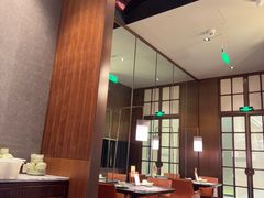 -蝴蝶里·粤菜·点心(滨江龙湖店)