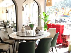 -何适山庄 ·可团建(水长城P2停车场店)