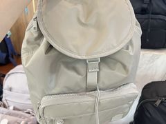 -广州周大福金融中心