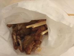 -六合夜市