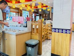 -阿婆情腊排骨火锅·野生菌季(古城旗舰店)