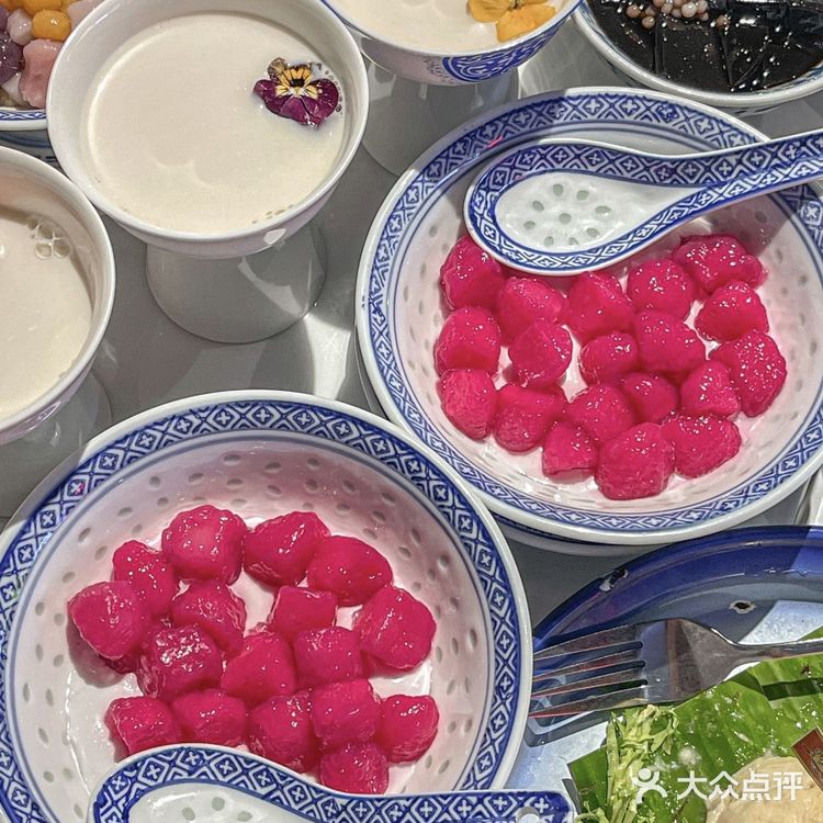 人在深圳！吃到了泰国同款暹罗红宝石糖水 