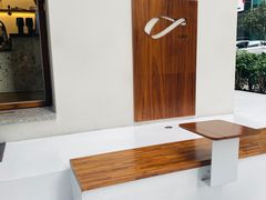 -Line 咖啡(石厦花园店)