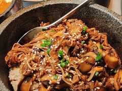 -青瓦炭韩潮烤肉(花园道店)