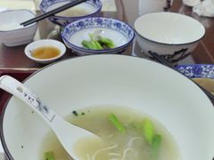 -百年老字号·观振兴蟹黄面·三虾面·苏式面(观前街富仁坊巷店)