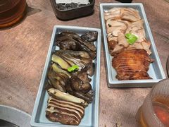 -蘑界·野生菌火锅(深业上城店)