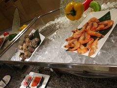 -浦东绿地铂骊酒店-POYA西餐厅(绿地东海岸国际广场店)