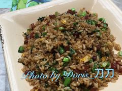 招牌腊味炒饭-大树餐厅(红旗街万达店)