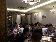 环境优雅-再回头私房菜·老南京菜