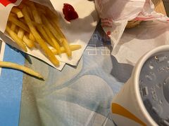 -麦当劳(杭州西湖银泰百货店)