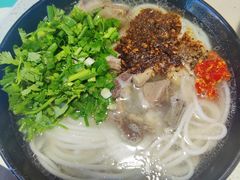 -小倪羊肉米线馆