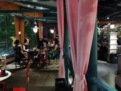 -沪小胖小龙虾(淮海中路旗舰店)