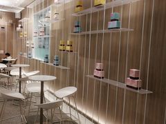 大堂-奈雪的茶(市百一店)