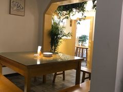 -邻家小馆(银都店)