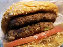 -The Habit Burger Grill 哈比特汉堡(复兴soho店)