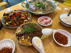 -谢老五跷脚牛肉·非遗传承店