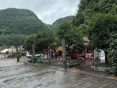 -高荡千年布依古寨旅游景区