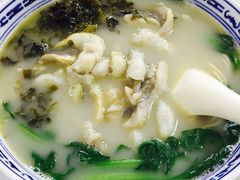 招牌黄鱼面-明呈黄鱼面馆(斜土路店)