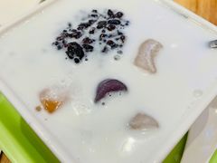 -满记甜品(荟聚购物中心店)