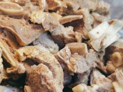 -金鼎雪山牦牛杂火锅(理县总店)