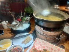-捞围鲜·港式打边炉(海阳路店)