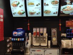 -康师傅私房牛肉面(申虹店)