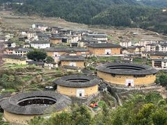-初溪土楼群