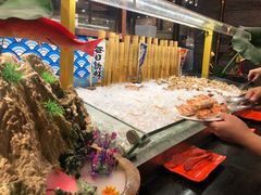 -四海一家自助餐(益田假日广场店)