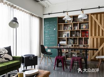 109平简约风格装修，空间虽然不大‍‍却能给人温馨舒