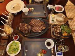 -恰餐厅及酒吧 CHAR Bar & Grill (北京丽都皇冠假日店)