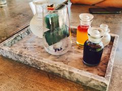 魔法药剂师蝶豆花气泡汁-The Rug Cafe(王府中环店)