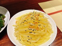 -荣家黄鱼面(前滩太古里店)