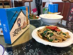 -黔人百味.贵州菜