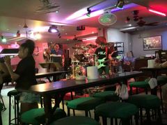 -滨海尚泰美食广场