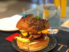 -又见马甲M8融合西餐厅(厦门体育中心店)