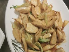 -鱼王府大酒店